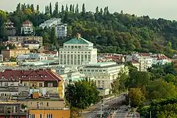 Pohled na Podolskou vodárnu od Vyšehradu