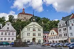 Pohled na Starou radnici v Náchodě (sídlo Muzea Náchodska)