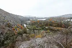 Pohled z hradu Týřov na údolí řeky Berounky