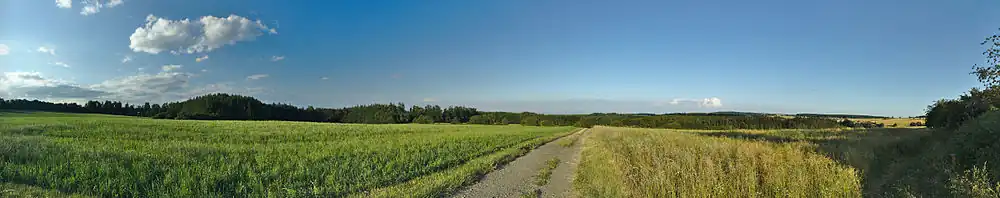 Pohled na severní část vojenského újezdu Březina