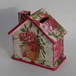 Pokladnička dekorovaná technikou decoupage