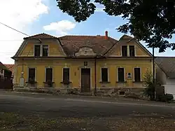 Poleň, fara čp.29.jpg