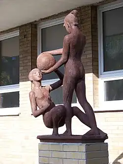 Hrající si děti, poliklinika Pod Marjánkou