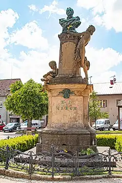 Pomník Karla Jaromíra Erbena v Miletíně