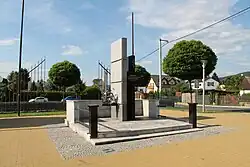 Pomník padlým v Novém Malíně (Q94444252) 01.jpg