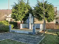 Pomník padlým ve vesnici Veleboř