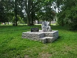 Památník amerických letců (1996)[42]