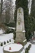 Pomník zemřelých raněných z bitvy u Hradce Králové u kaple sv. Anny v Litomyšli.JPG
