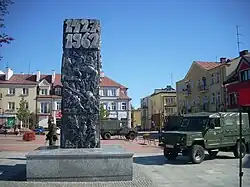 Památník na náměstí v Przasnyszi