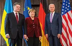 Porošenko, Angela Merkelová a Joe Biden v Mnichově, 7. února 2015