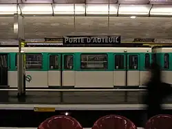 Nástupiště na stanici