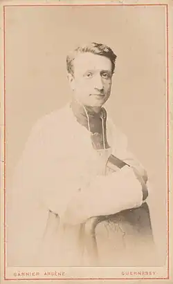 Portrait d'homme par Arsène Garnier