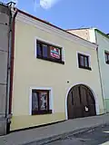 Potštát - čp. 28 na Bočkově náměstí.jpg