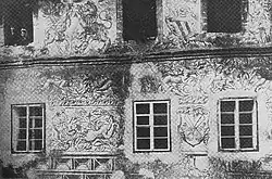 Dům rodiny Neumannovy po požáru v roce 1894.