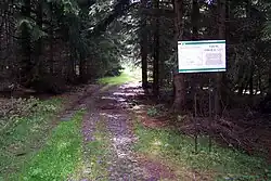 Přístupová cesta do tábora