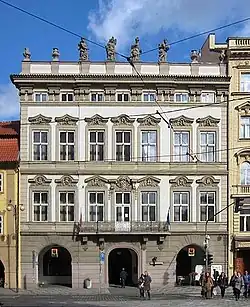 Kaiserštejnský palác na Malostranském náměstí