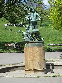 Fontána s pomníkem Hrající si chlapci, zvaným též Masarykovi vnuci