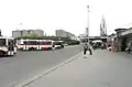 Konečná autobusů u západního vestibulu