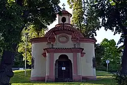 Praha, Dejvice, kaple Nejsvětější Trojice 03.JPG