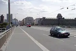 Vozovka Štefánikova mostu