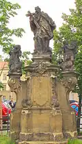 Praha, Hradčany, Pohořelec, Sousoší sv. Jana Nepomuckého.JPG