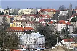Panorama Střešovic, v popředí usedlost Šlajferka.
