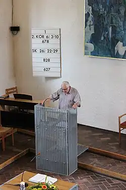 Jan Ratiborský hovoří na připomínce 10. výročí úmrtí Jiřího Štorka (2013)