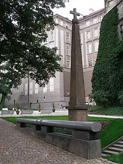 Památník defenestrace, 1925