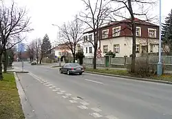 Karlštejnská ulice v původní zástavbě Jinonic