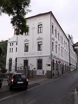 Sídlo úřadu Na Popelce 2/16