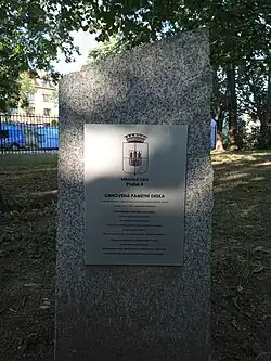 obnovená pamětní deska