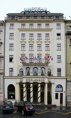 Hotel Esplanade, Praha, Washingtonova 19, 1928–1930