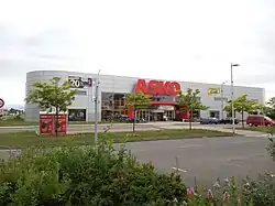 Prodejna v Praze-Štěrboholech, sídlo společnosti