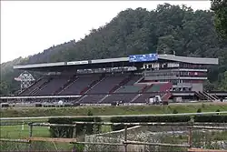 Symbolem Velké Chuchle je dostihové závodiště