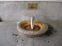 Pramenní váza na Tržní kolonádě