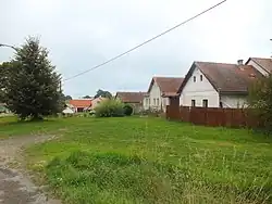 Severní strana návsi v Pravěticích