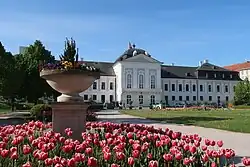 Prezidentská zahrada s Grasalkovičovým palácem