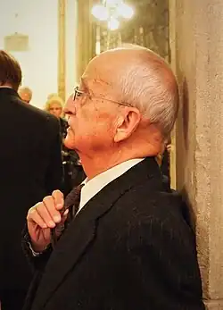 Prof. Stehlík před projevem v Brně 20.10.2010