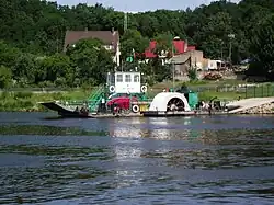 Přeshraniční přívoz na řece Odře.