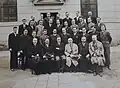 Promoce a profesorský sbor 1930; sedící Wellner druhý zprava, Rudolf Dub třetí zprava