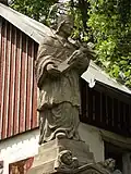 Prosíčka - socha svatého Jana Nepomuckého před domem čp. 27.jpg
