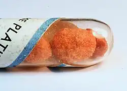 Pevný chlorid platnatý