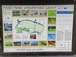 Informační tabule u vstupu