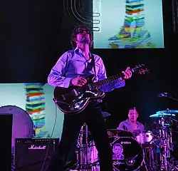Jarvis Cocker a Pulp v roce 2012 na Coachella Festivalu