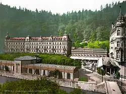 Levobřežní část kolem roku 1900 (vpravo dole)