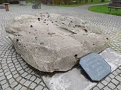 Pustkovecký bludný balvan