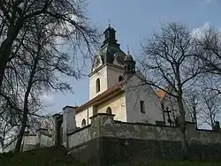 Farní kostel sv. Vavřince v Putimi.