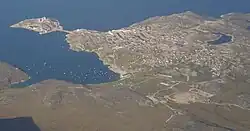 Letecký pohled na Qasigiannguit