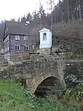 Kamenný most přes říčku Pšovku
