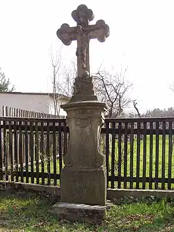 Rýzmburk - krucifix.JPG